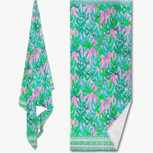 - Beautiful beach towel super soft! Amazing colors - Picture 2 of 2